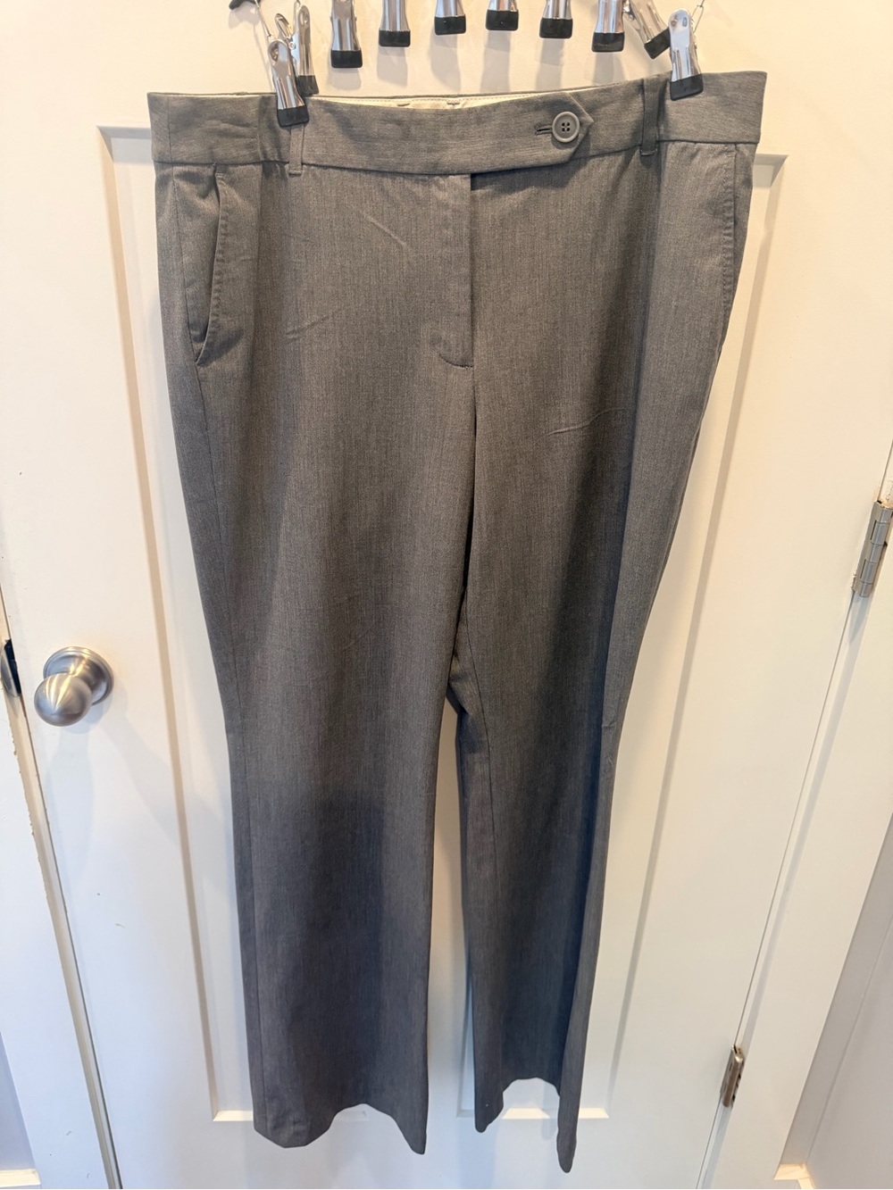 Ann Taylor LOFT Women’s 12L Gray Dress Pants Straight Leg Career Trousers